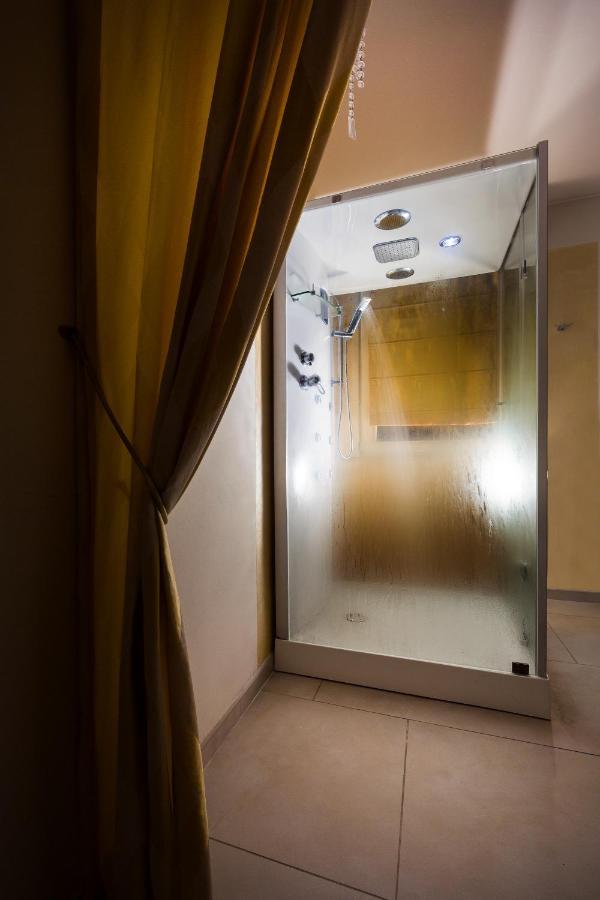 La Desenzano Bed & Breakfast *