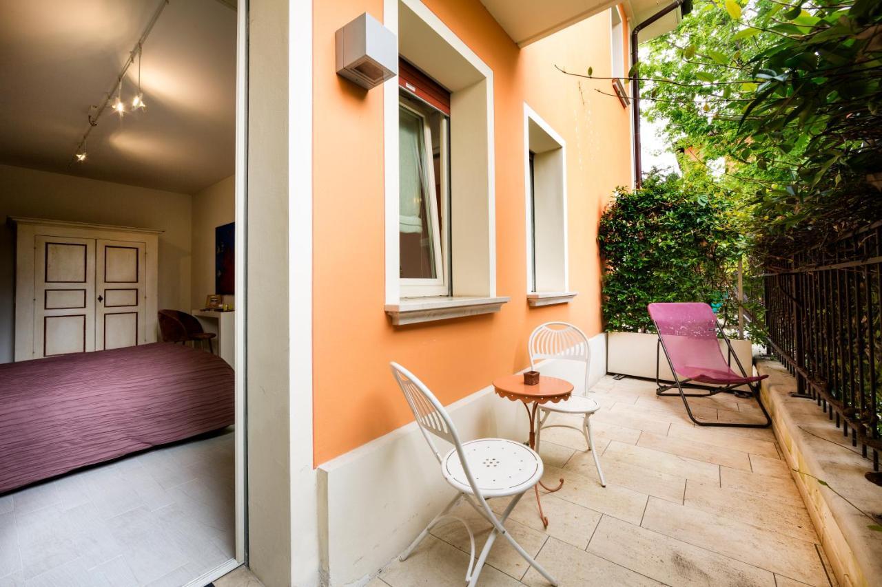 La Desenzano Bed & Breakfast